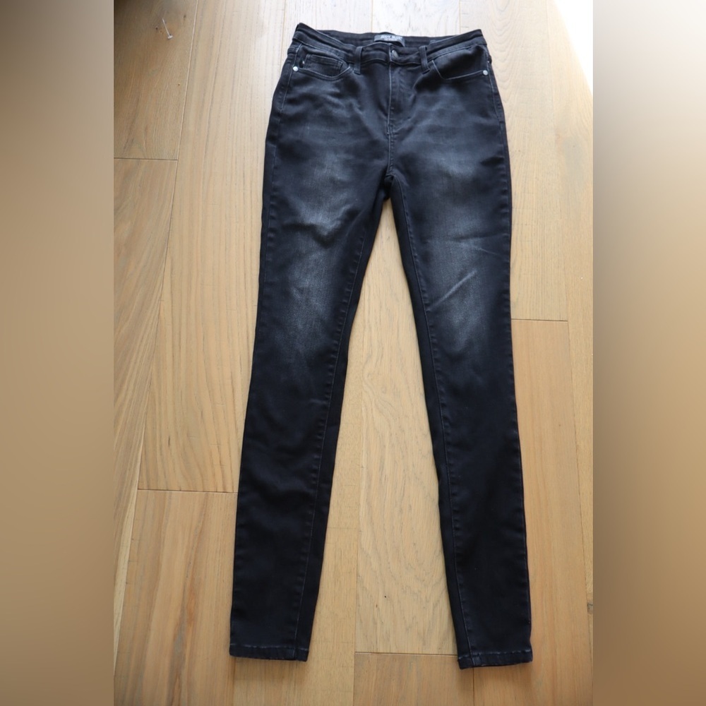 Judy Blue Black Skinny Jeans Sleek Fit